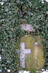 statues on Lychakiv Cemetery