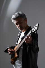 Bass・演奏・男性 © naka