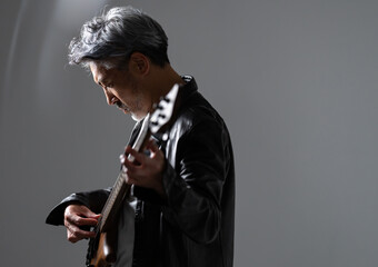 Bass・演奏・男性 © naka