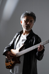 Bass・演奏・男性 © naka