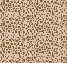 Abstract animal pattern, panther style and seamless. Jungle, savannah atmosphere. Natural and soft tones. Ideal for printing and decorating textiles, paper and objects. Vector illustration.