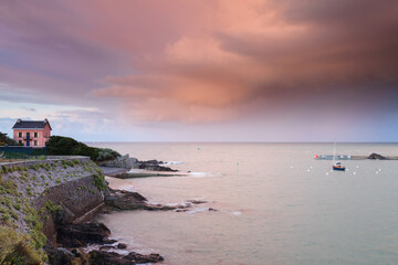 Ciel orageux &agrave; Doelan