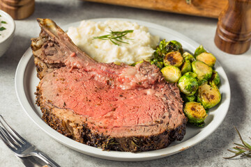 Homemade Standing Prime Rib Beef Roast