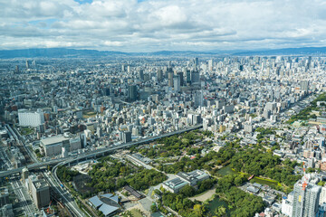 2023年の日中の大阪の展望台からの風景