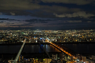 大阪 梅田スカイビル 空中庭園展望台からの夜景
