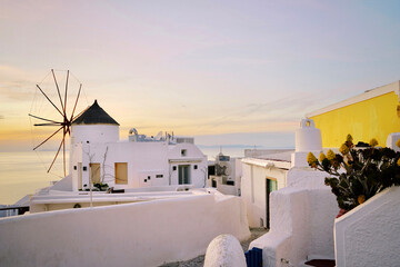 Sunset in Oia, Santorini, Greece - obrazy, fototapety, plakaty
