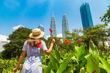 Foto op Plexiglas Petronas Tower in Kuala Lumpur © Sergii Figurnyi