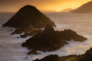 Sweating Light &bull; A few paces further from a location where some The Last Jedi's' scenes were filmed, every twilights Lights and Waters are playing  their part whether the Sun has set or not.
