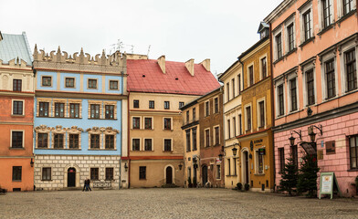 Fototapeta na wymiar Colorful houses in the beautiful old city of Lublin at Christmas. Lublin, Poland