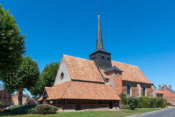 Fototapeta na wymiar Eglise de Souvigny-en-Sologne