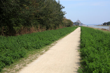 Walking path along river Le Couesnon - Mont-Saint-Michel - Manche - Normandie - France