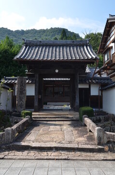 竹田寺町通り 勝賢寺