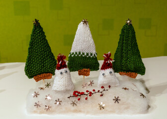 knitted trees and gnomes, knitted Christmas decorations, waiting for Christmas, advent decorations, needlework