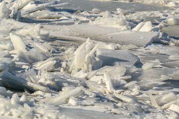 Fototapeta na wymiar Ice on the Neva River in January.