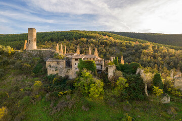 Obraz premium Pueblo de Alsamora en la provincia de Lleida, Cataluña, España.