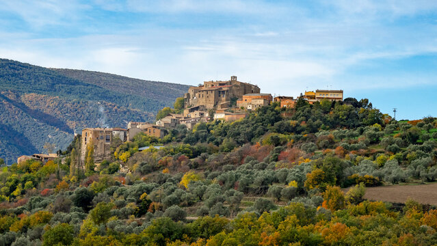 Pueblo de Moror en la provincia de Lleida, Catalu&ntilde;a, Espa&ntilde;a.