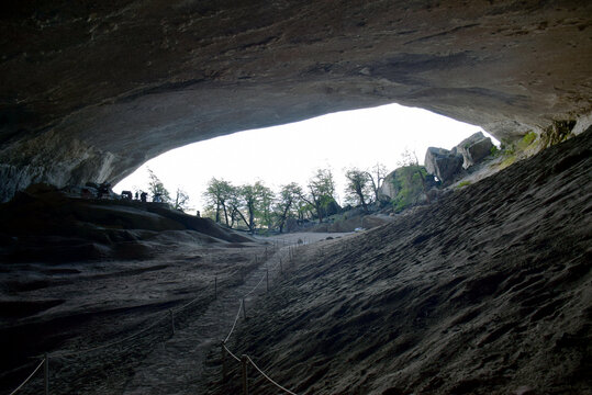 cueva del milodon puerto natales