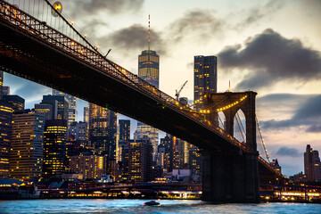 Brooklyn Bridge and Manhattan at night