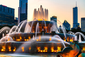 Buckingham Fountain in Chicago - obrazy, fototapety, plakaty