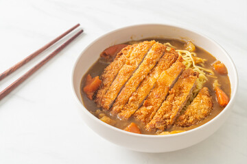 curry ramen noodles with tonkatsu fried pork cutlet