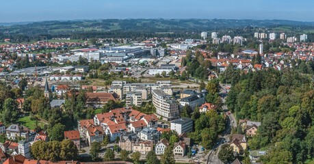 Fototapeta na wymiar Wangen im Luftbild - Ausblick auf die nördlichen Stadtteile