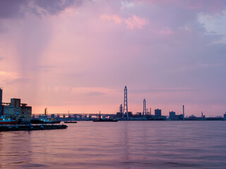 Obraz premium 坂出港の夕暮れ