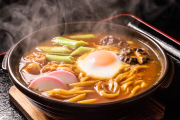 みそ煮込みうどん