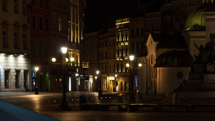 Fototapeta na wymiar Poland - Cracov - Empty city at night caused by COVID-19 quarantaine 