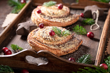 Delicious and sweet cinnamon yeast as a Christmas snack.