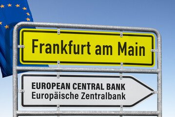 EZB, Frankfurt am Main, Schild mit Europaflagge, (Symbolbild)