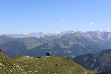 Fototapeta na wymiar Hoher Ifen Walsertaler Berge Allgäuer Alpen Kleinwalsertal Österreich