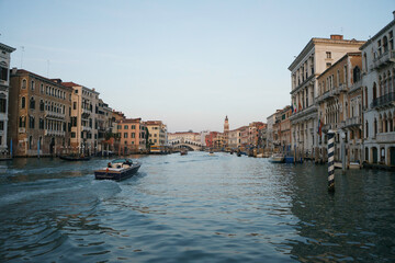 Fototapeta na wymiar Bridge and canal Venice