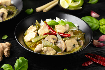 Thai green curry with chicken and vegetables