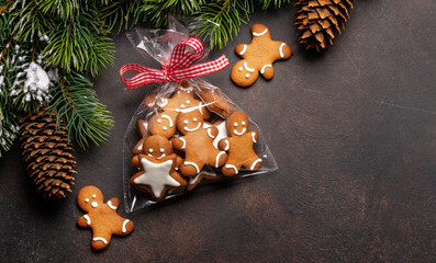 Gingerbread man cookies in gift pack