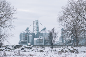 grain tank in winter