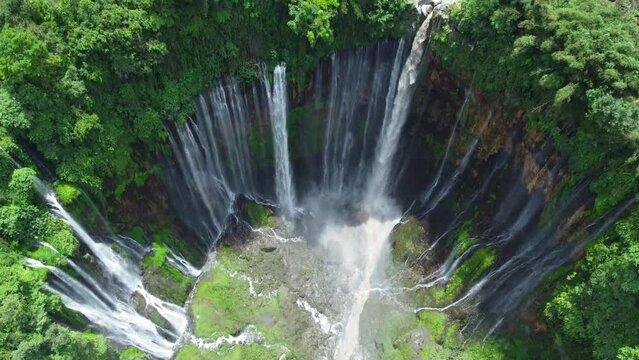 A flight over one of the most impressive waterfalls on this planet. Tumpak Sewu definetly knows how to blow you away.