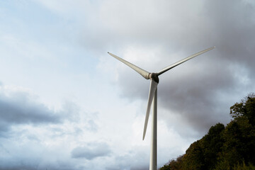 Fototapeta na wymiar wind turbine in the sky