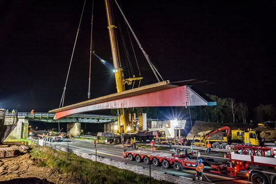 Schwertransport Br&uuml;ckenelement
