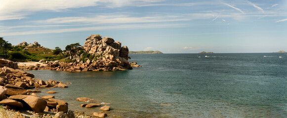 Pink granite coast, near Roscoff (Brittany)