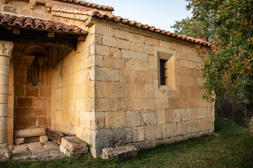 Windows to the Spanish Romanesque. The lost church