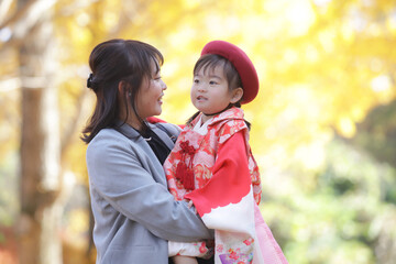 笑顔の親子　七五三イメージ