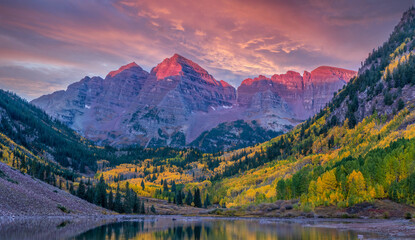 Autumn sunrise colors at Maroon Bells Scenic Area - near Aspen, Colorado