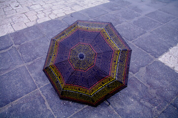 置き去られた傘