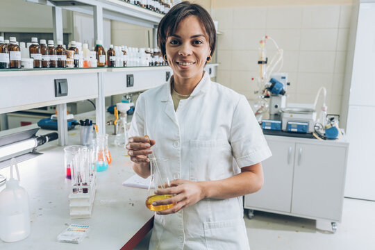 Portrait of female chemistry scientist.
