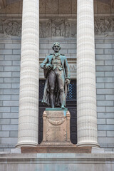 Thomas Jefferson statue in front of the Missouri State Capitol building in Jefferson City, Missouri