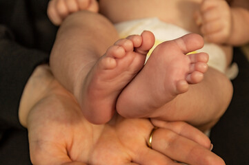 Obraz na płótnie Canvas baby's feet