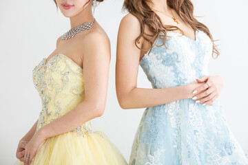ドレスを着た女性　dress