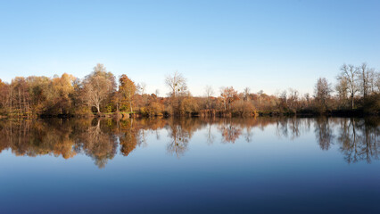 Clarette pond in the Seine-et-Marne country