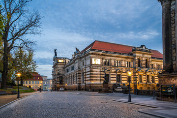 Fototapeta na wymiar Historical Lipsius building view in Dresden