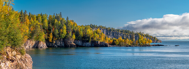 The Brilliant Fall Colors of Minnesota's North Shore of Lake Superior in a Panoramic View - obrazy, fototapety, plakaty